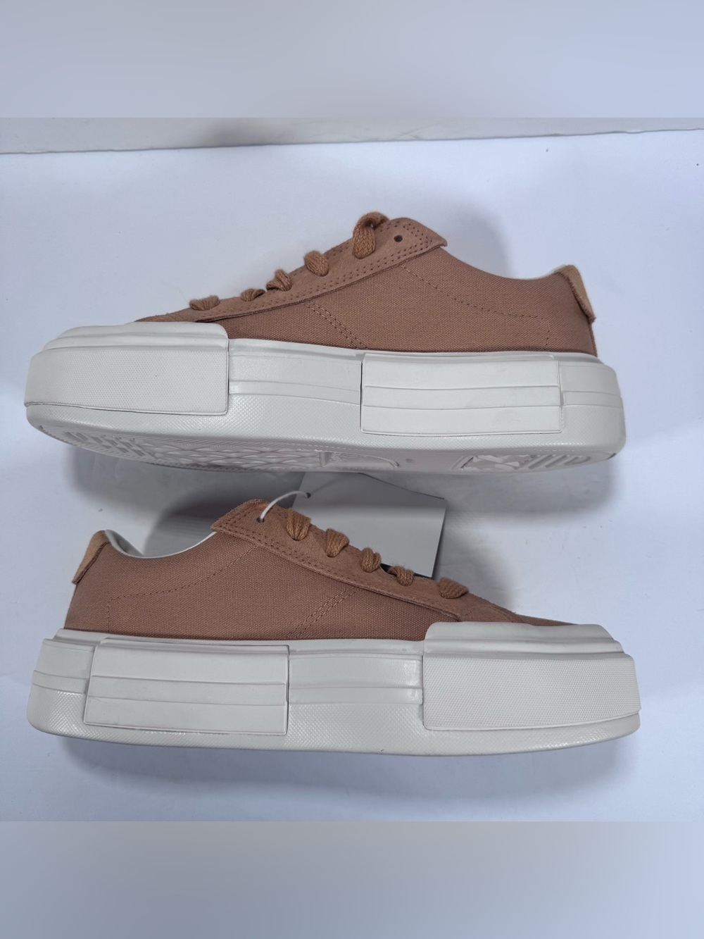 Converse CTAS Cruise Chunky Platform Sneakers Sandy Shore Egret Women Size 9 - Picture 8 of 10